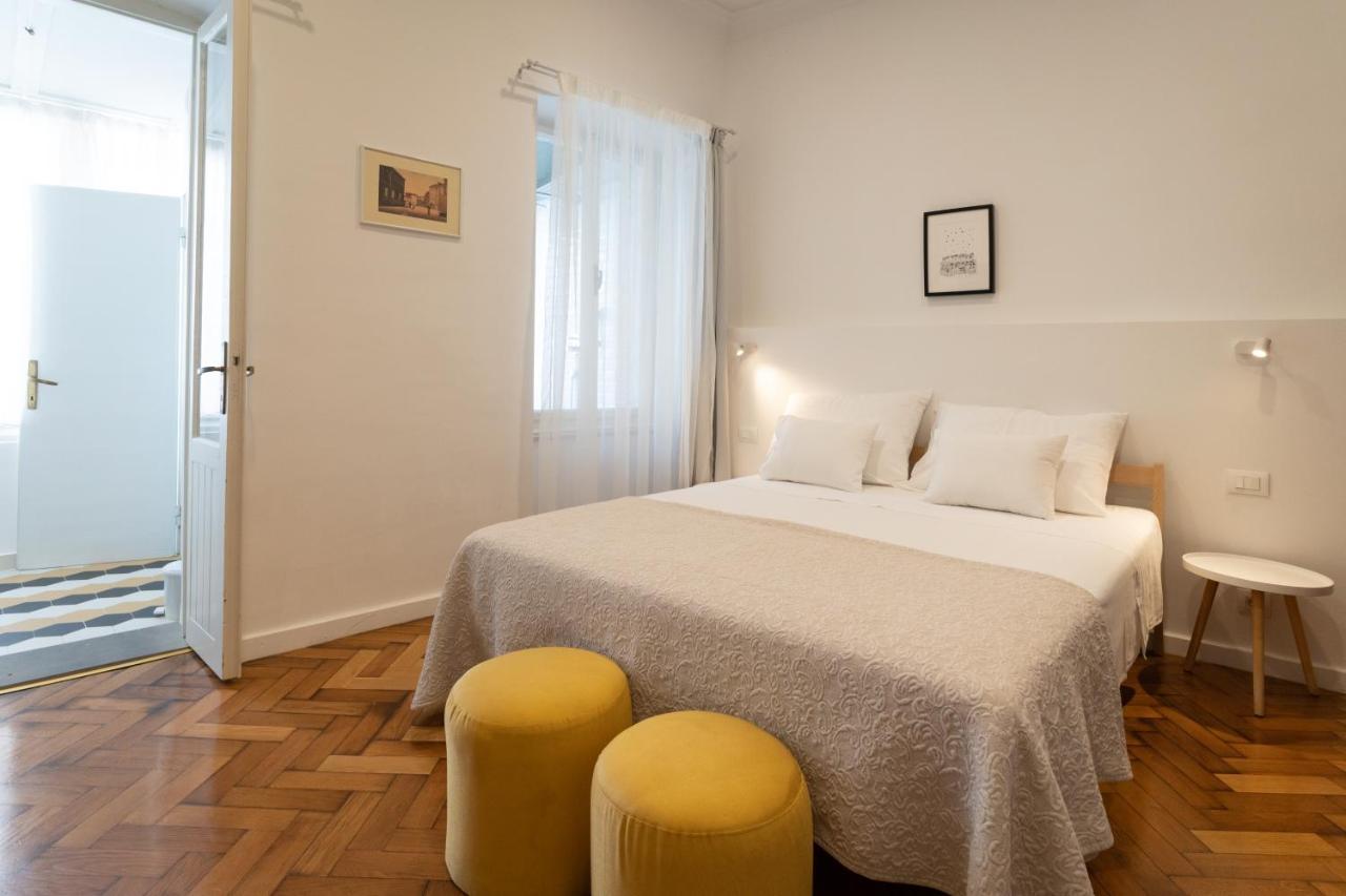Mimi Carera Apartment & Room Ровінь Екстер'єр фото