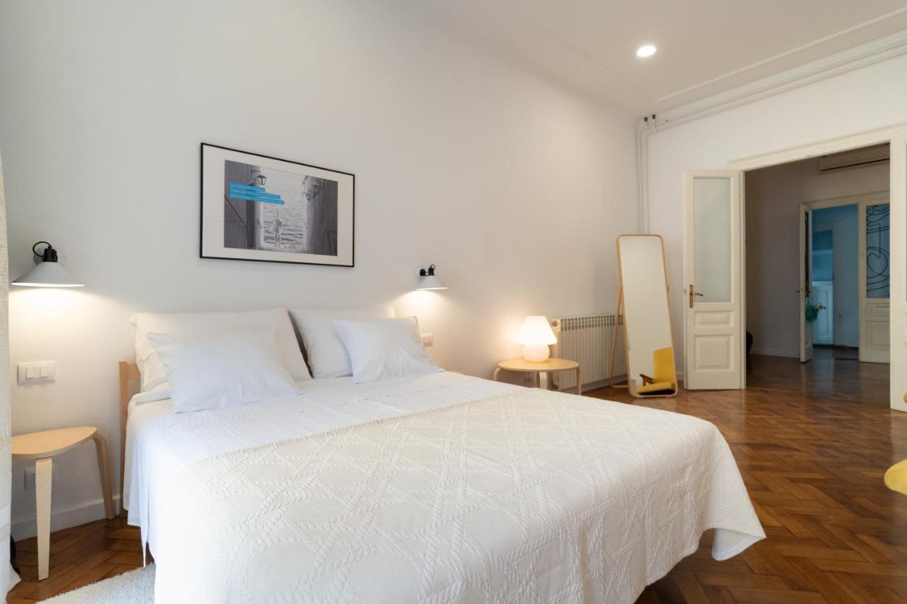 Mimi Carera Apartment & Room Ровінь Екстер'єр фото
